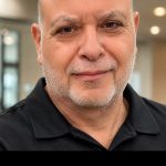 ד"ר ליאון ארדקיאן הוא מומחה לכירורגיית פה ולסת, בעל ניסיון בטיפולים כירורגיים מתקדמים, השתלות שיניים, שיקום הפה וחדשנות רפואית. הכירו את תחומי פעילותו, ניסיונו המקצועי והכתבות שפורסמו באתר.